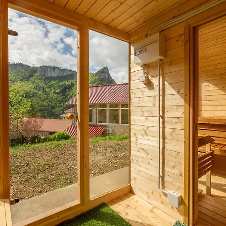 15 Guests Mountain View, Spa, La Ressource Malix *