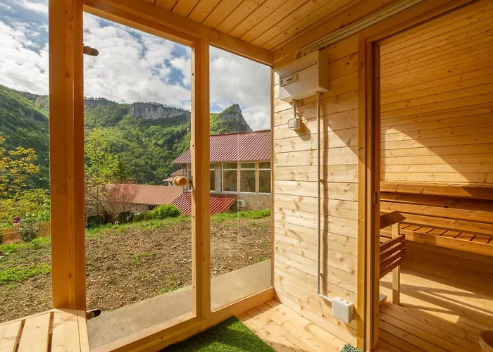 15 Guests Mountain View, Spa, La Ressource Malix *